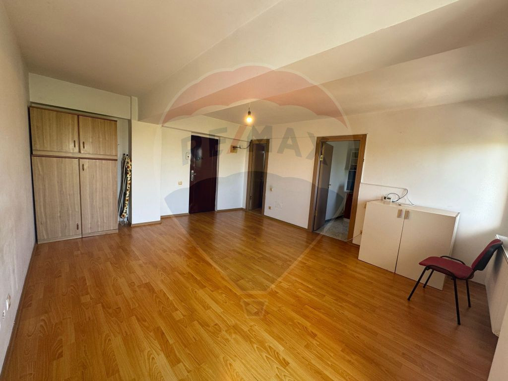 Grasoniera de inchiriat