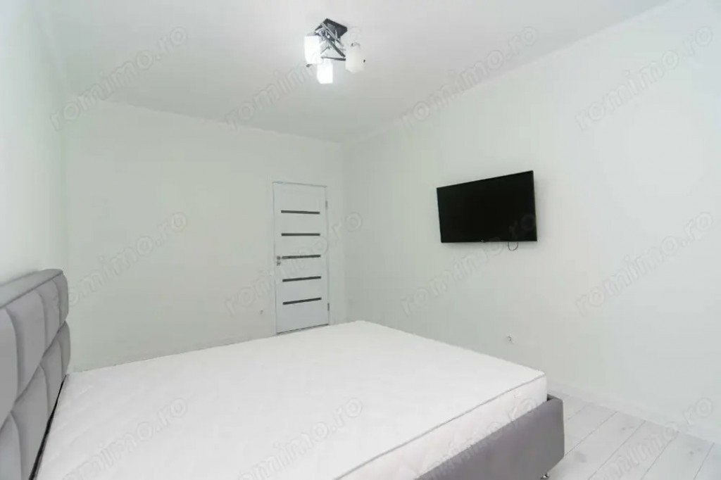 1 camera in zona Torontalului