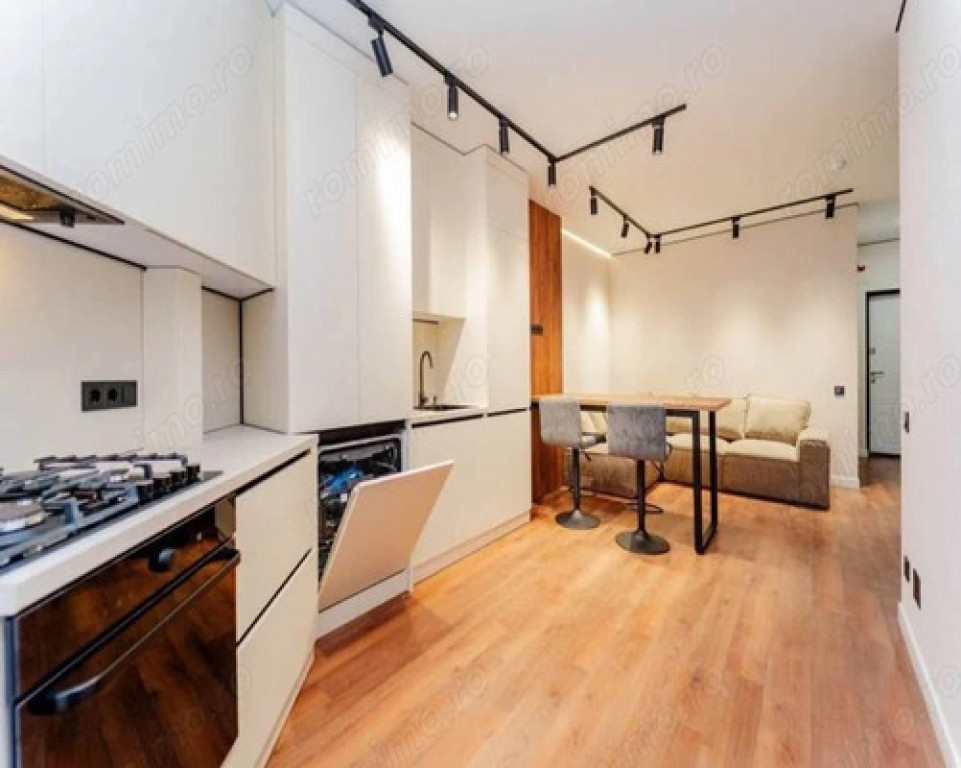 1 camera in zona Take Ionescu