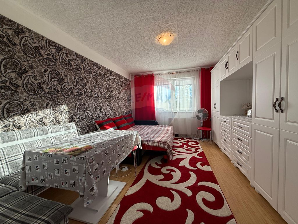 Garsonieră de închiriat de 21 mp, mobilată si utilată...