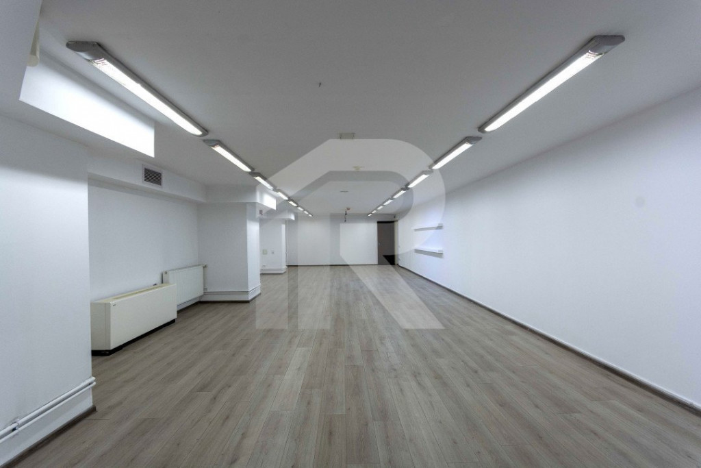 Spațiu subsol | Vitan Center | 100 mp | Utilitati incluse