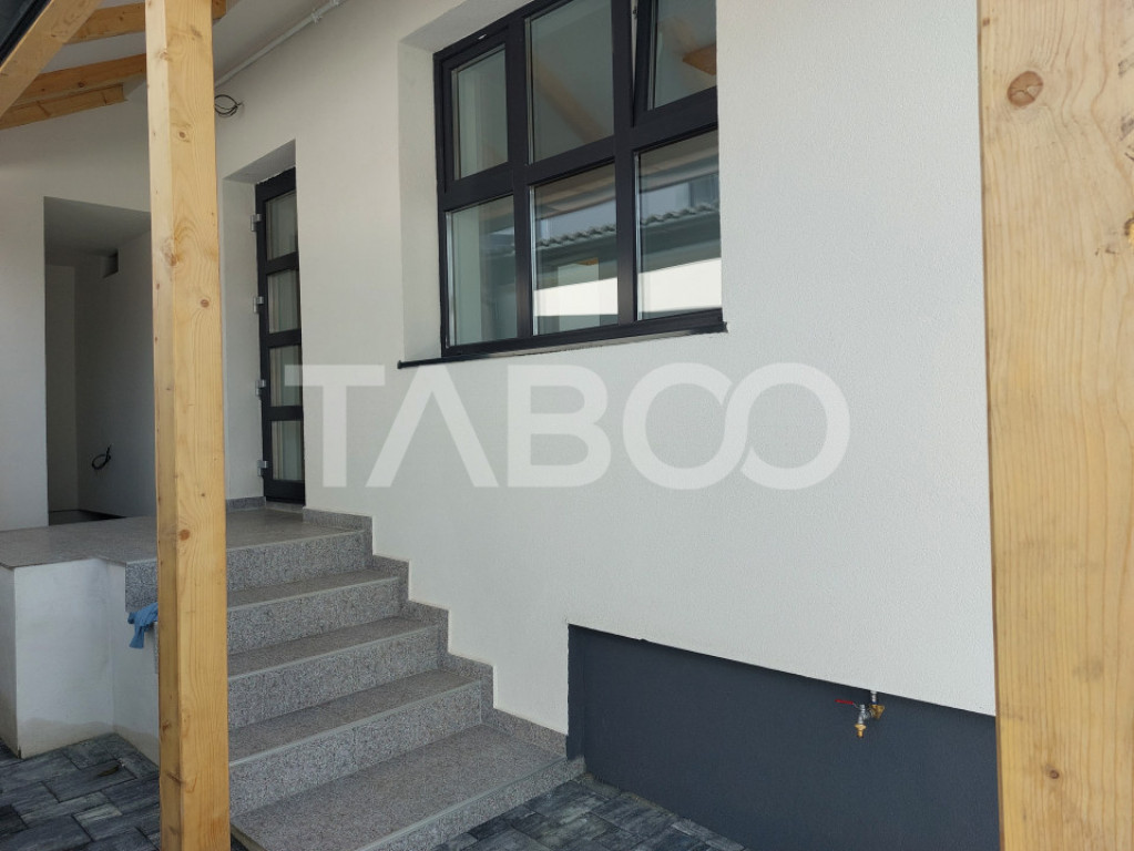 Casa pe 1 nivel 2 camere 63 mpu 140 mp curte pivnita Cisnadi