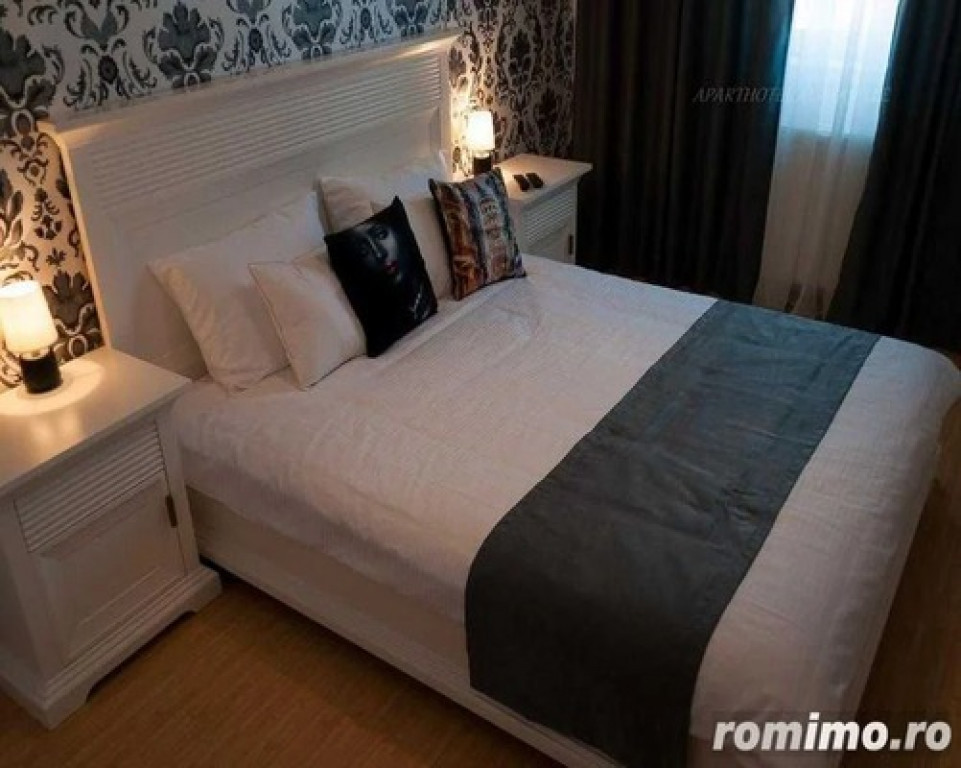 2 camere in zona Soarelui