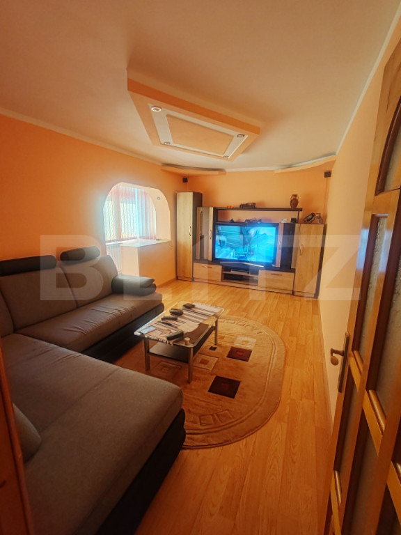 Apartament doua camere, decomandat, etaj 3, 48 mp, Burdujeni