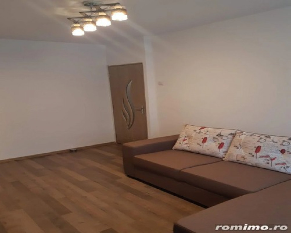 1 camera in zona Complex Studentesc