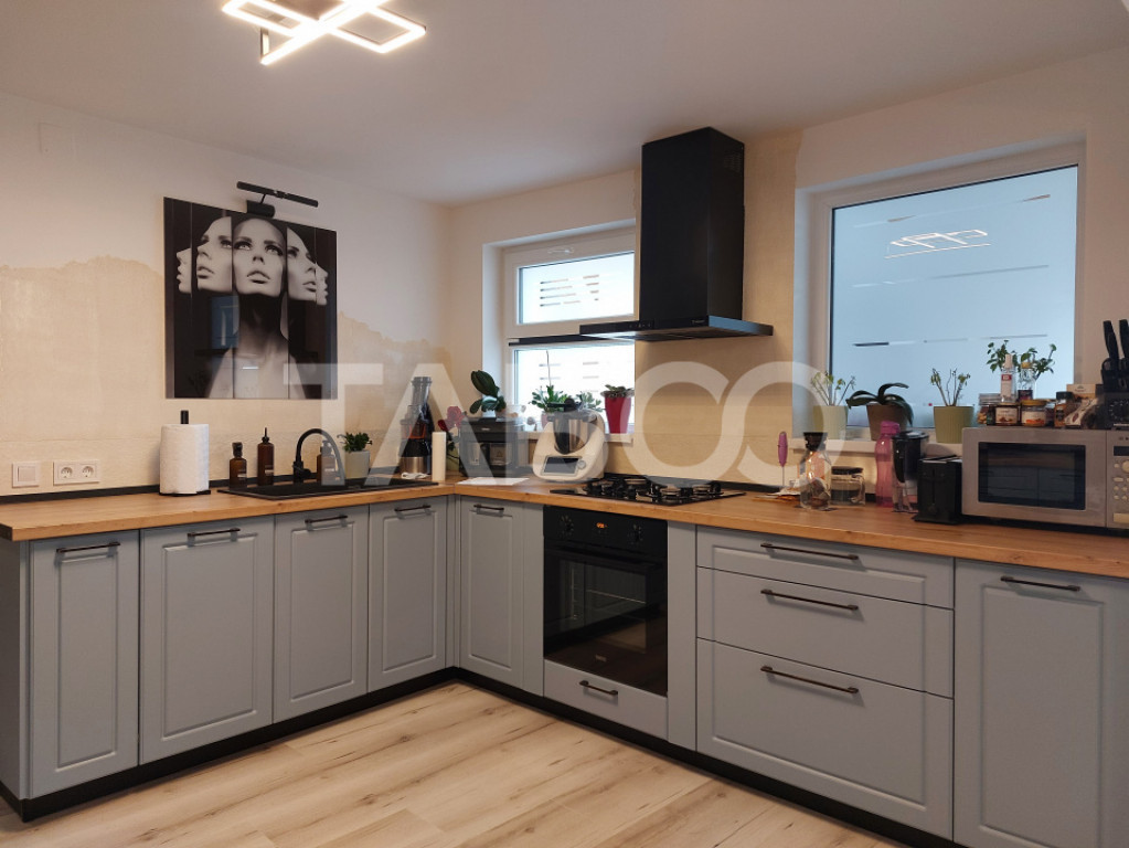 Casa individuala 2 camere 113 mpu curte libera 146 mp Cisna