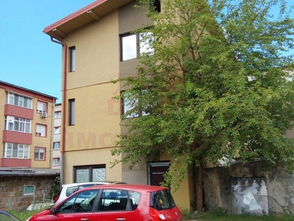 Casă de vânzare 430 mp ,în CARANSEBEȘ Jud. Caraș- Se...