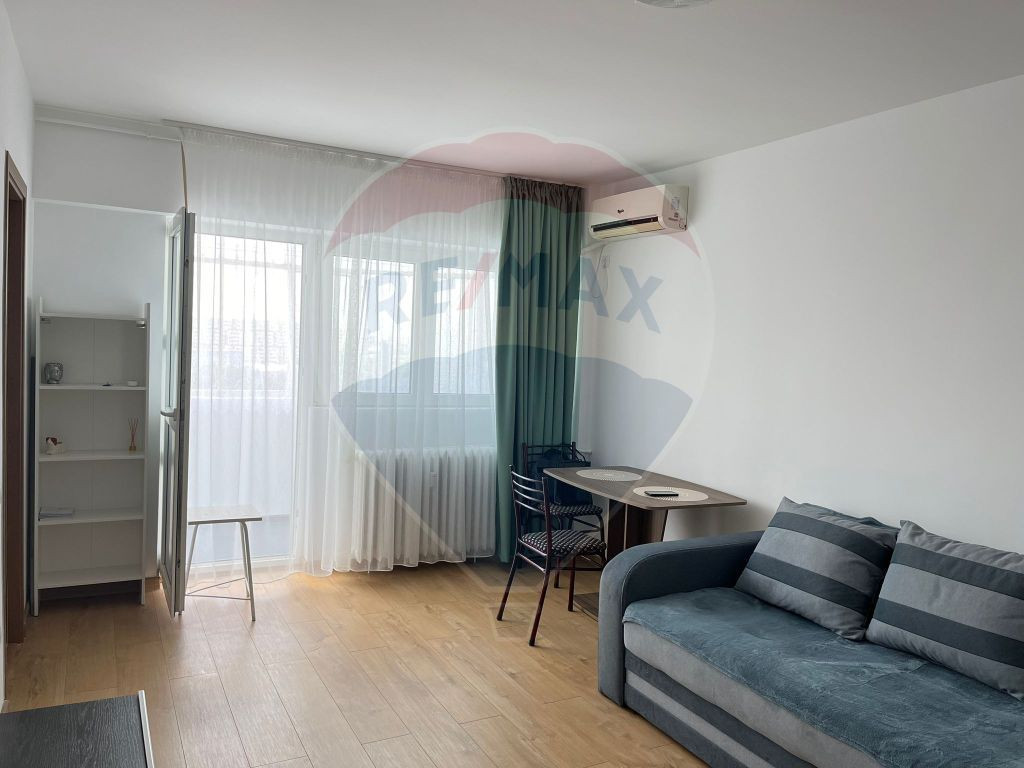 Garsoniera de inchiriat - Metrou Pacii, Militari