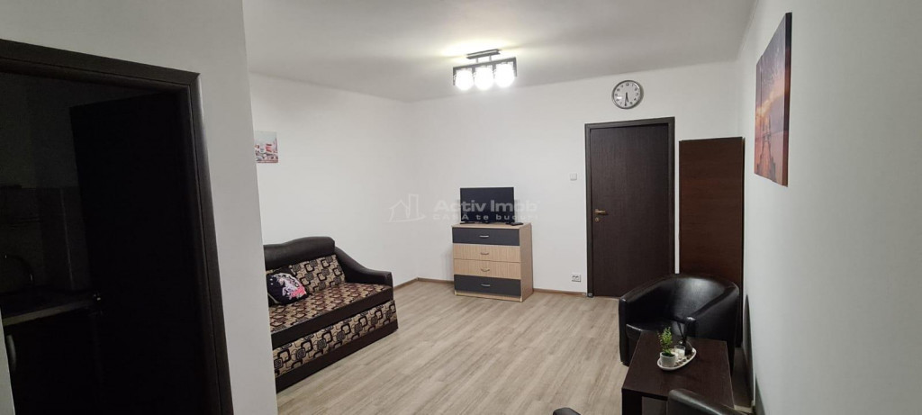 Garsoniera, Berceni - Pasajul Europa Unita