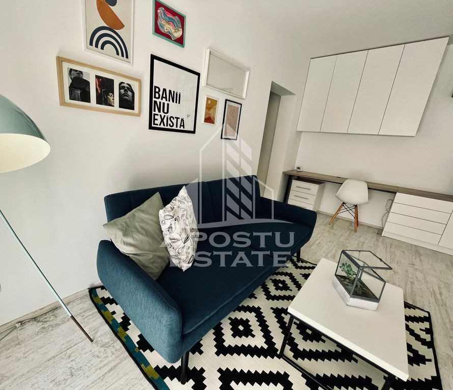 Apartament cu 2 camere, semidecomandat, Giroc