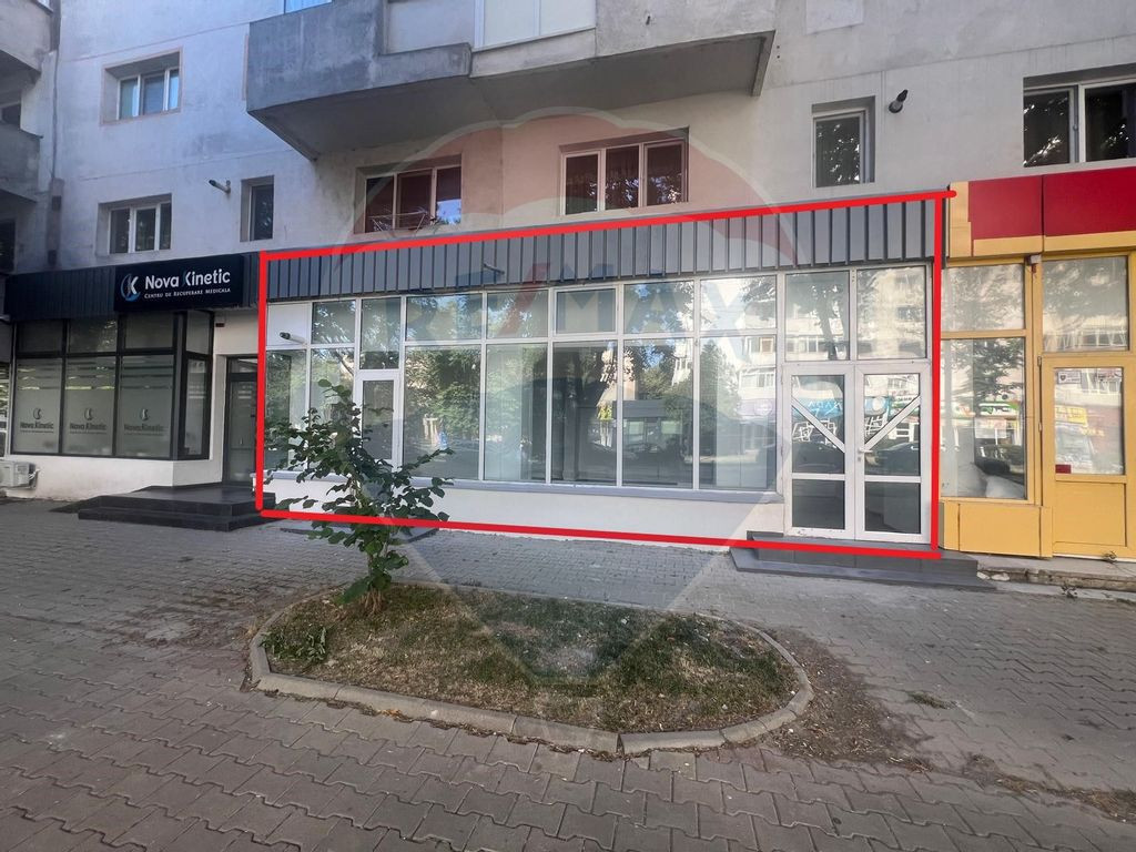 Spațiu comercial B dul UNIRII