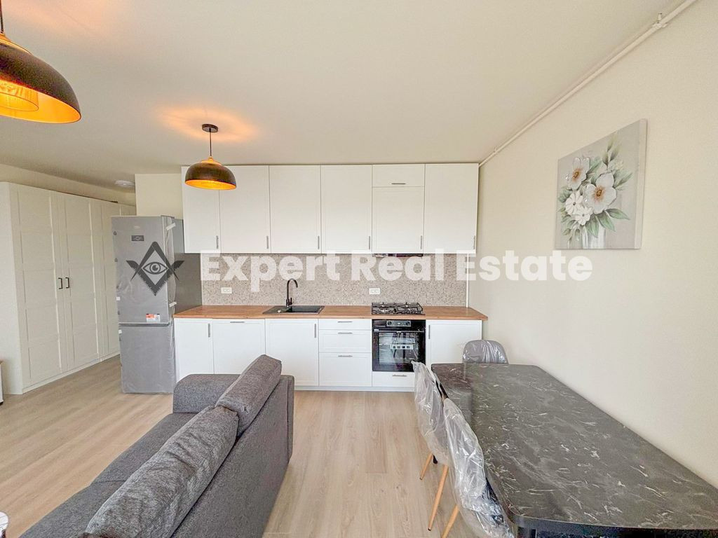 APARTAMENT MODERN 3 CAMERE-PRIMA INCHIRIERE-OTOPENI-CENTRAL