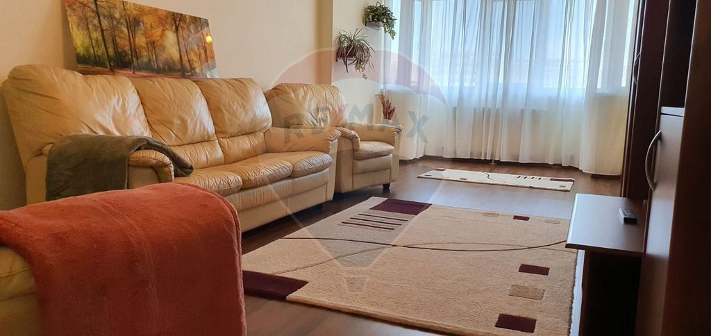 Apartament 3 camere de inchiriat Titan