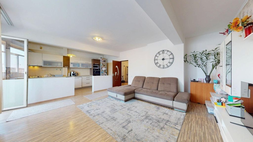 Apartament 3 camere decomandat 115 mp Metalurgiei - Aurel...