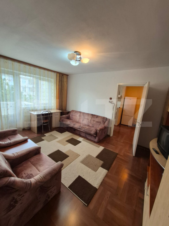 Apartament de vanzare, cu 2 camere, 47 mp, zona Gojdu