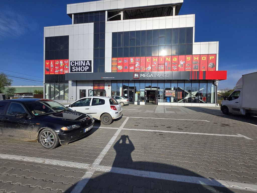 Spatiu comercial 300mp Cladire noua Stefanesti A3 Lipit M...