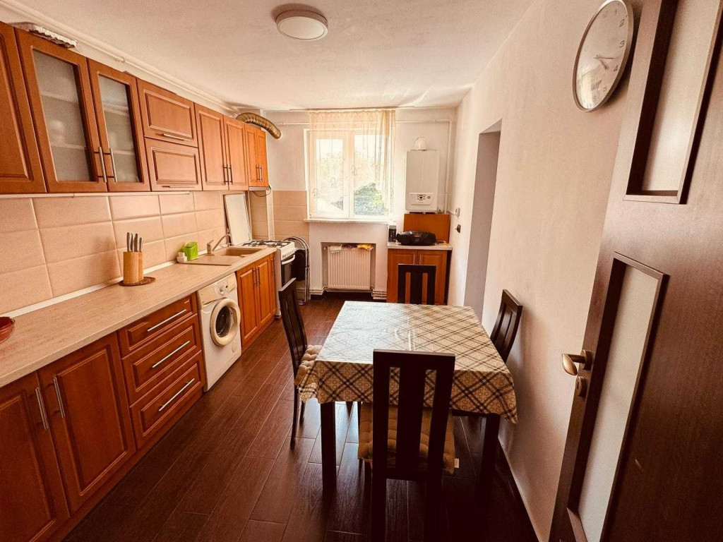 3 CAMERE SCRIITORILOR 139.000 Euro