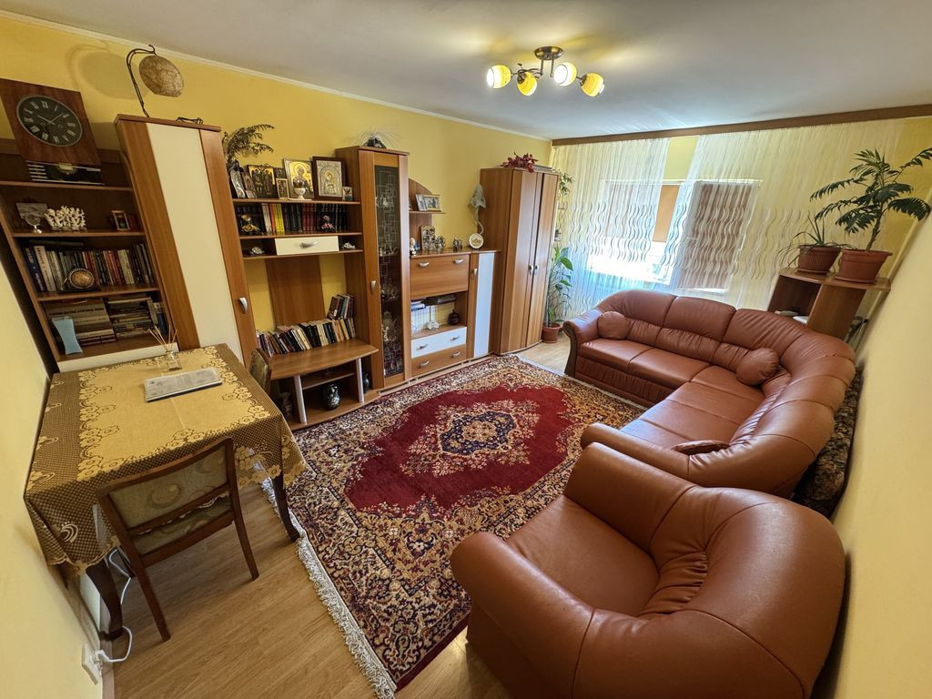 Apartament 2 camere zona Faleza Nord