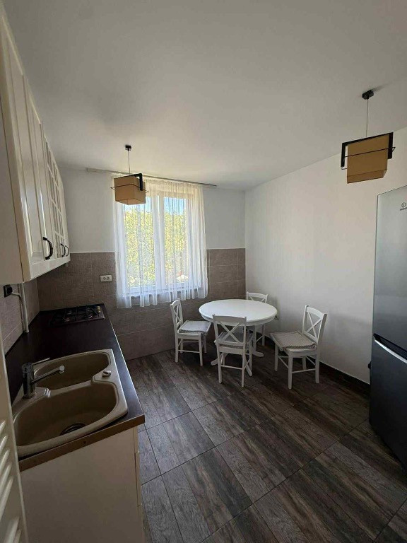 Apartament 2 cam Gheorgheni- bulevardul Nicolae Titulescu