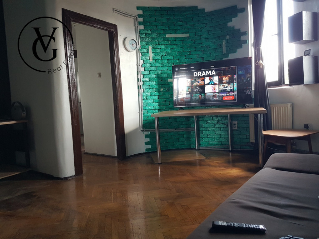 Apartament in vila - 5 camere -zona Parcul Carol