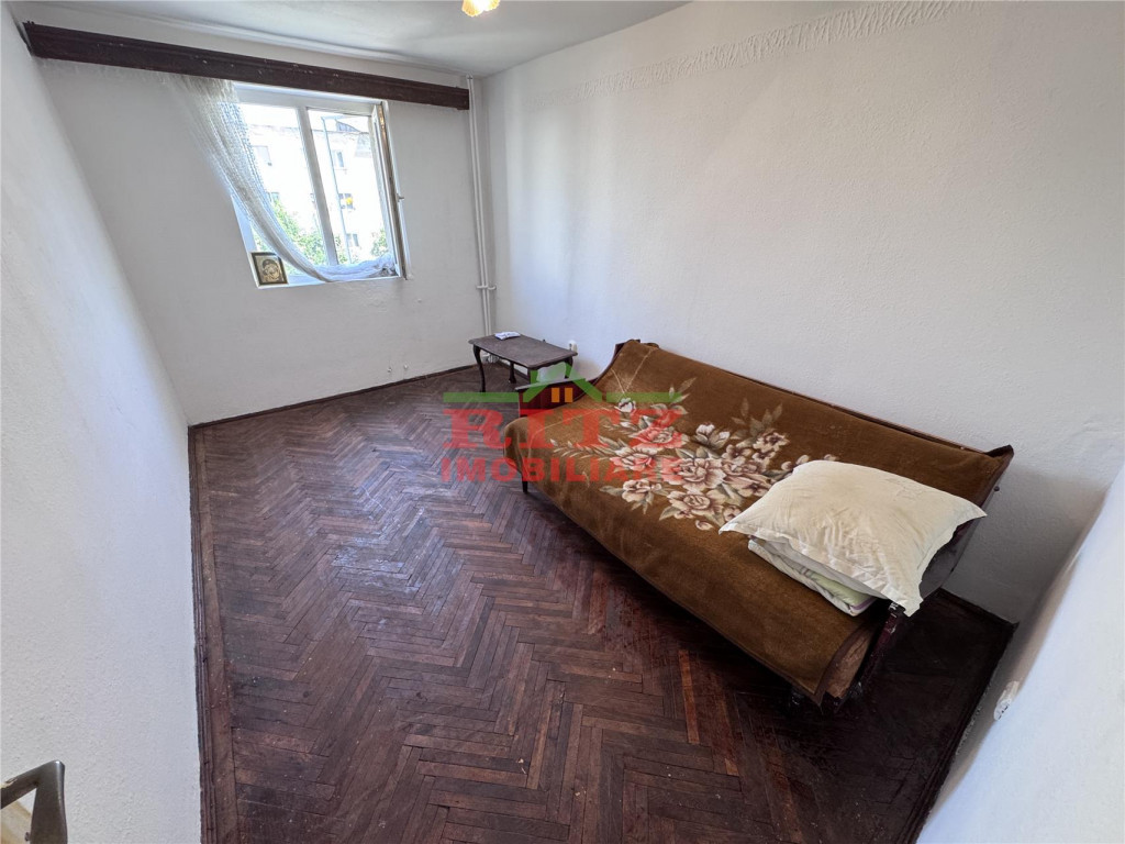 NOU! Garsoniera S=17mp, Etaj 3, zona Lic. Ion Minulescu