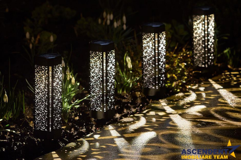 Moderna si luminoasa rezidenta,design inteligent,curte spati