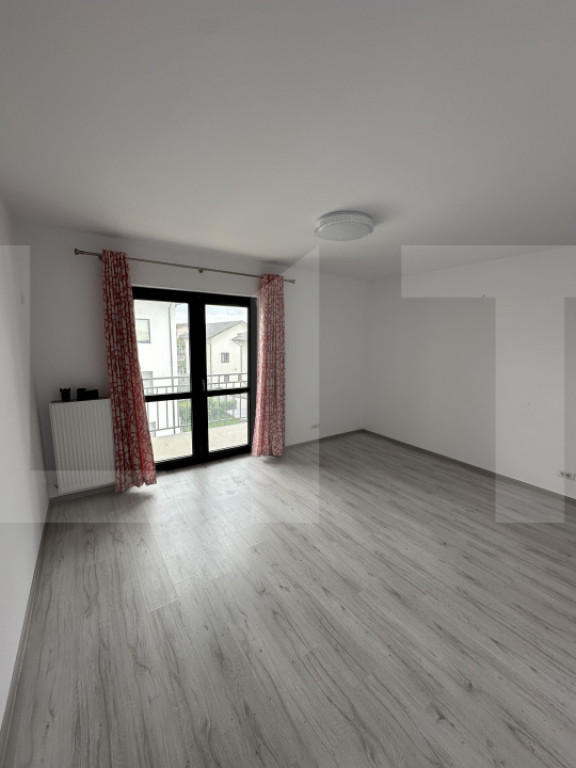 Apartament de vanzare, cu 2 camere, 56 mp, zona Dobroiesti
