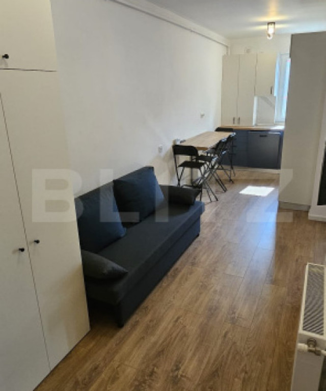 Apartament semidecomandat cu 3 camere, mobilat si utilat, zo