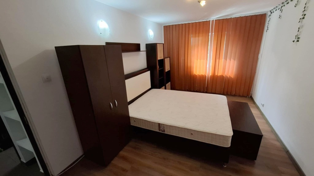 Inchiriere apartament 3 camere D, in Mircea,