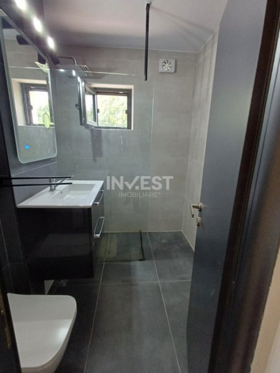 Apartament 3 camere decomandat - etajul 3 - Cartier Dacia