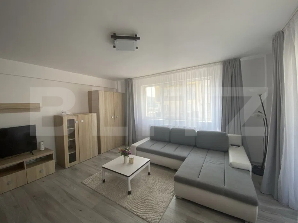 Apartament modern, de inchiriat, cu 1 cameră, 40 mp, parcar