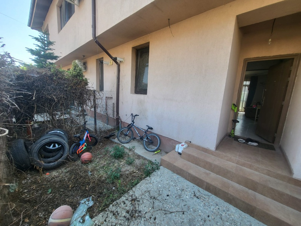 Casa cu 3 camere | Zona excelenta | Strada asfaltata