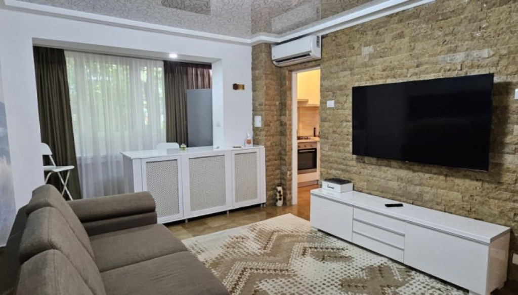 Unirii parter decomandat