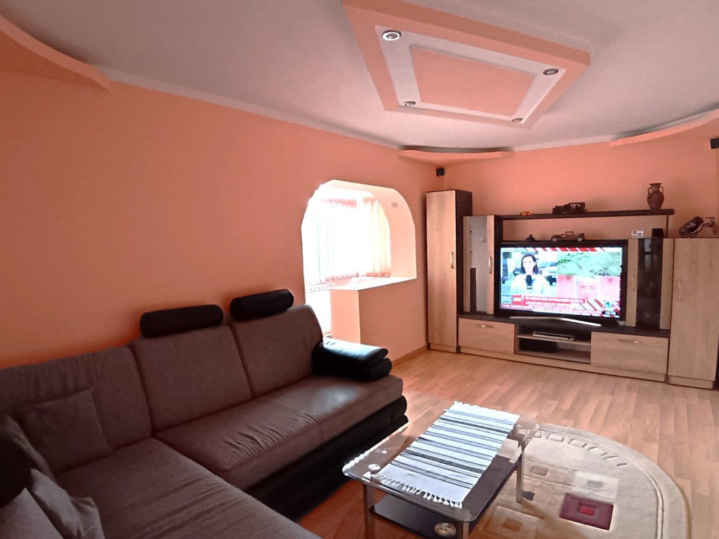 Apartament cu 2 Camere in Burdujeni