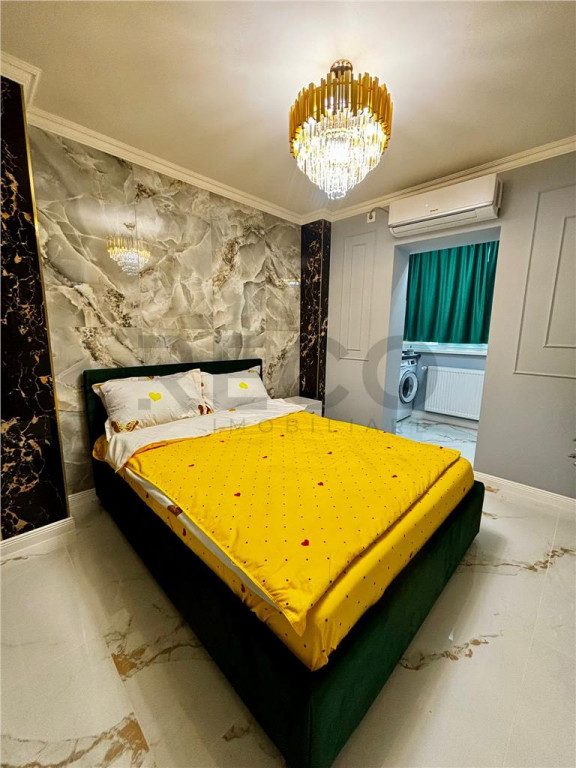 RECO Studio Ultramodern Rogerius .