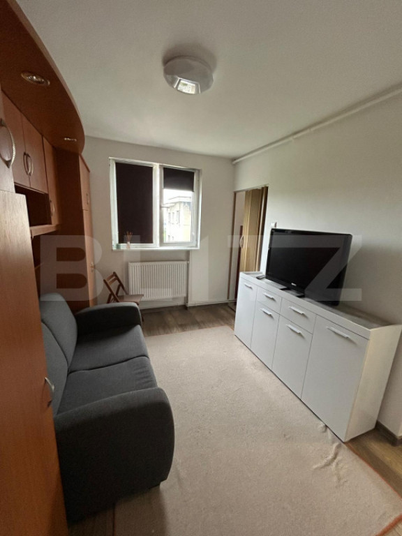 Garsoniera de vanzare, 17 mp, zona Rovinari