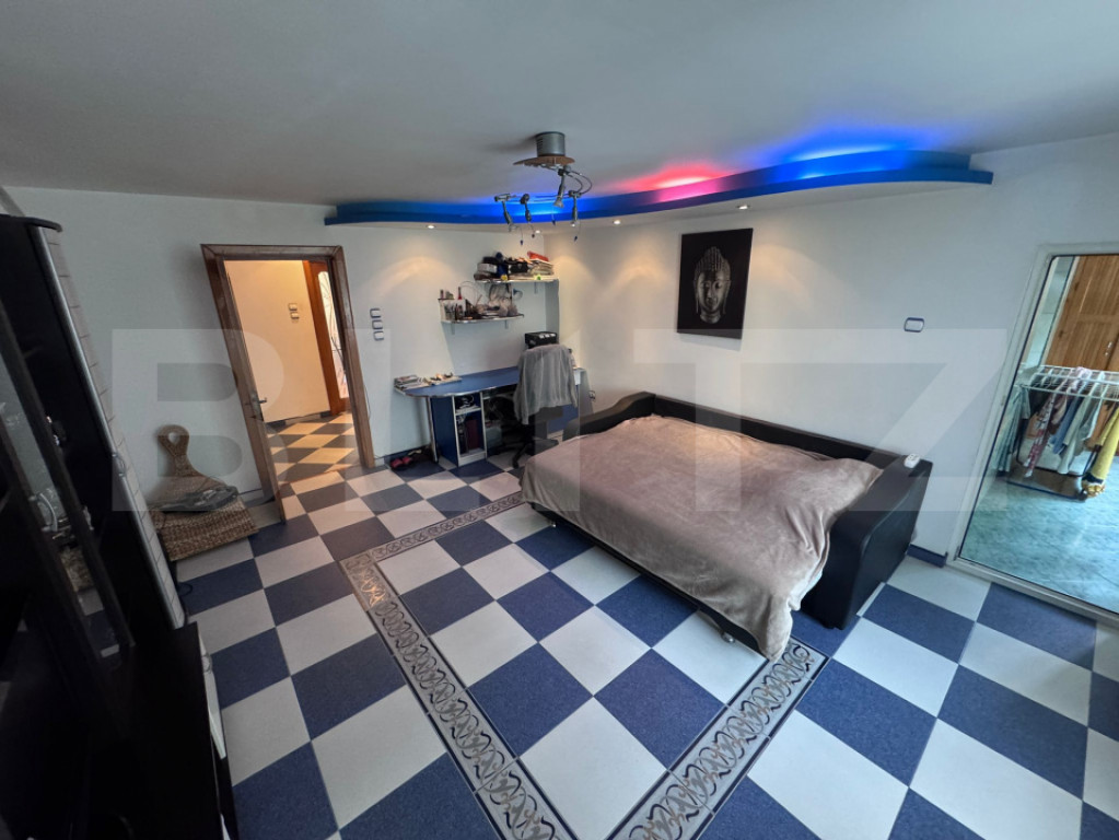 Apartament de vanzare, cu 3 camere, 73 mp, zona Calea Bucure