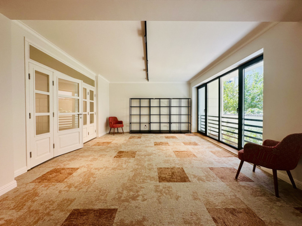 Spatiu birouri - Lacul Tei - bloc nou