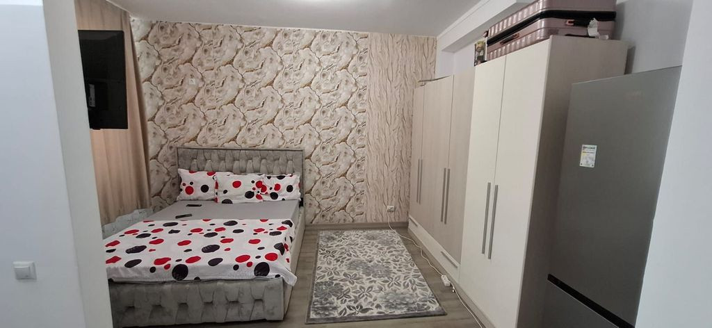 Garsoniera decomandata Brancoveanu Parter TVA Inclus