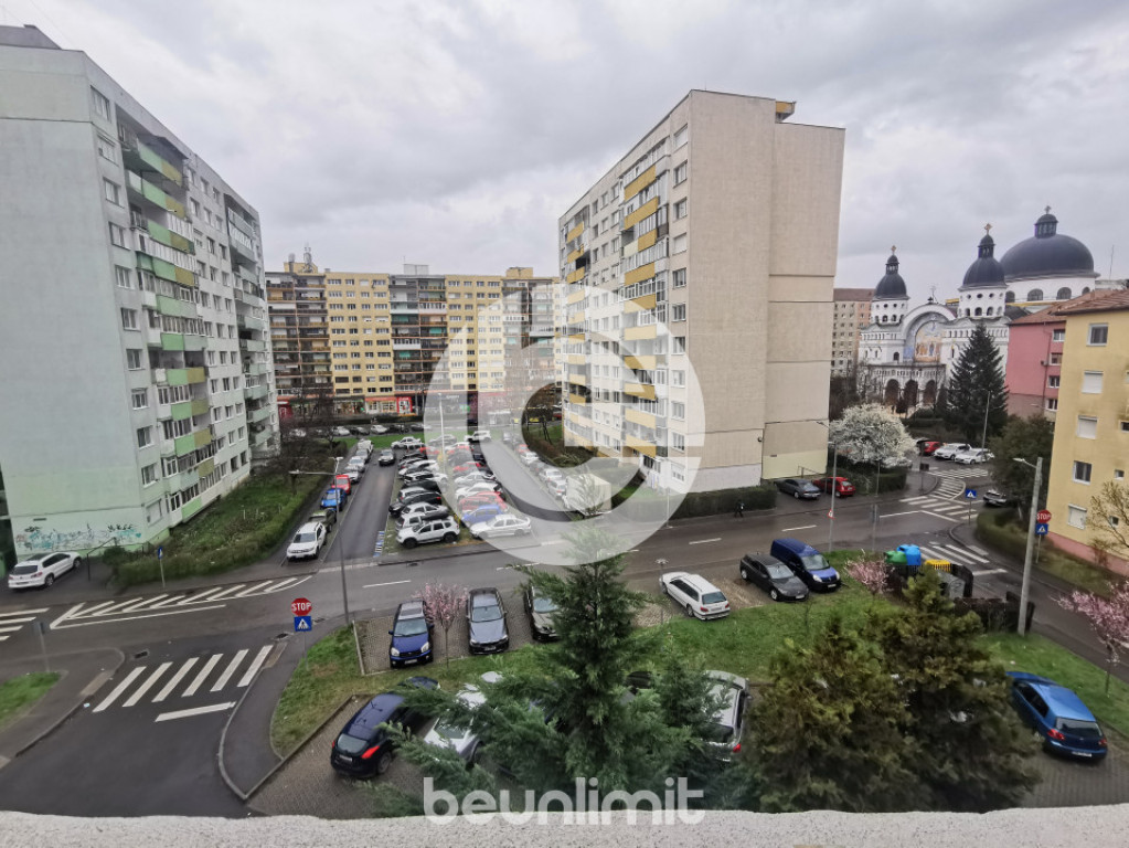 Apartament - 2 camere - Zona Mihai Viteazu