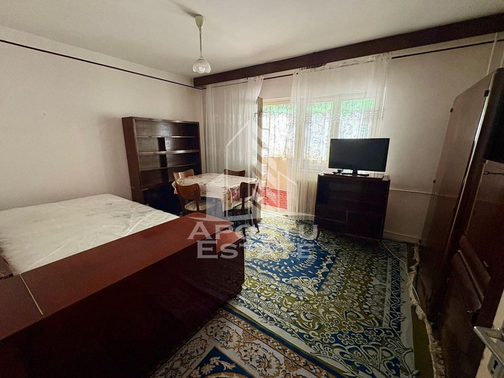 Apartament 1 camera,etaj 1,zona Olimpia/Stadion