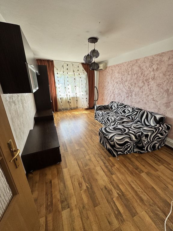 Apartament 2 camere decomandat KM5