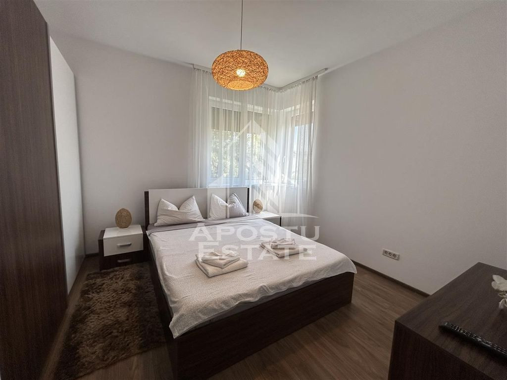 Apartament cu 3 camere , centrala proprie , in Giroc