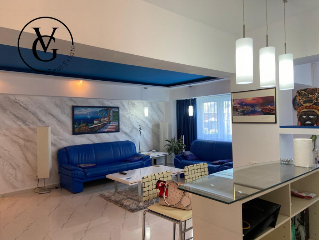 Apartament 3 camere - Bulevardul Unirii - Metrou Unirii