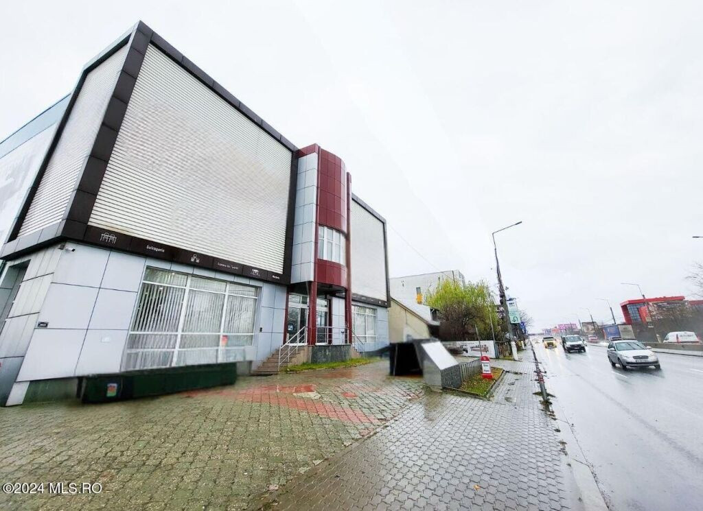 Magazin de prezentare si Hala depozitare