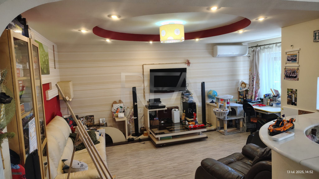 3 camere decomandat, 3/4, centrala, 81 mp,-Drumul Sarii.