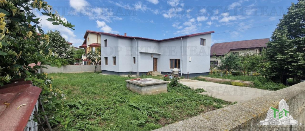 Vila 5 camere individuala, 501 mp teren, zona superba, Padur