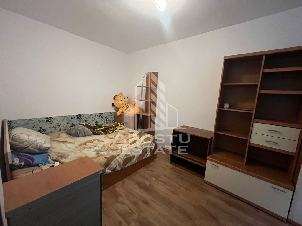 Apartament cu 2 camere, semidecomandat, etajul 2, zona Sa...