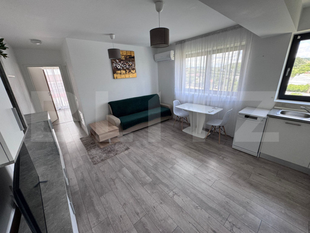 Aparteament de inchiriat, cu 2 camere, 40 mp, zona Class Par