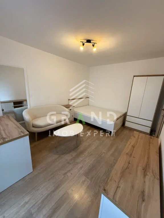 GARSONIERA ECONOMA, BALCON INCHIS, zona Zorilor/Pasteur